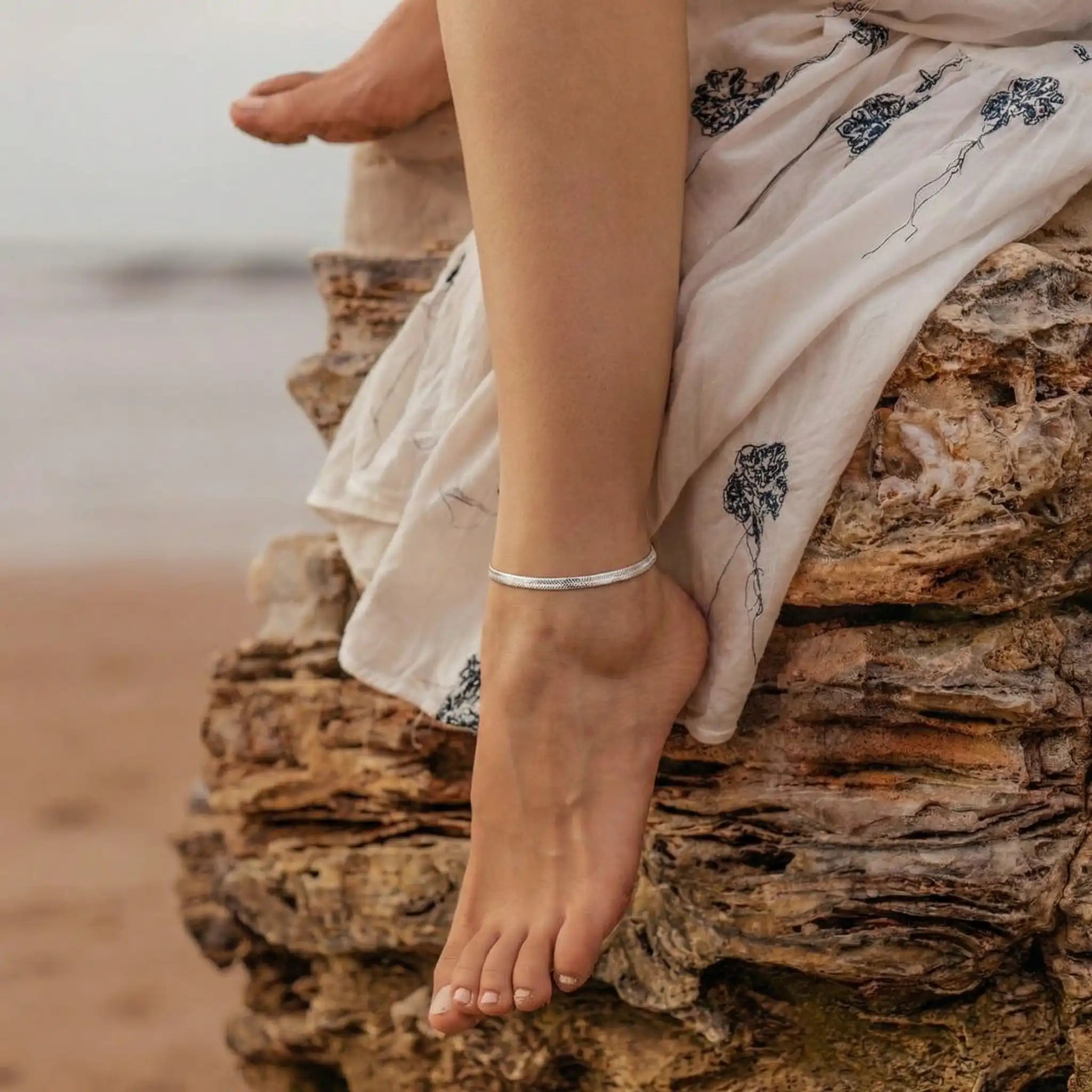 Twin Drift Chain Anklet