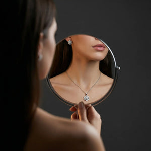 Close Up of Elara Bloom 925 Sterling Silver Pendant Set