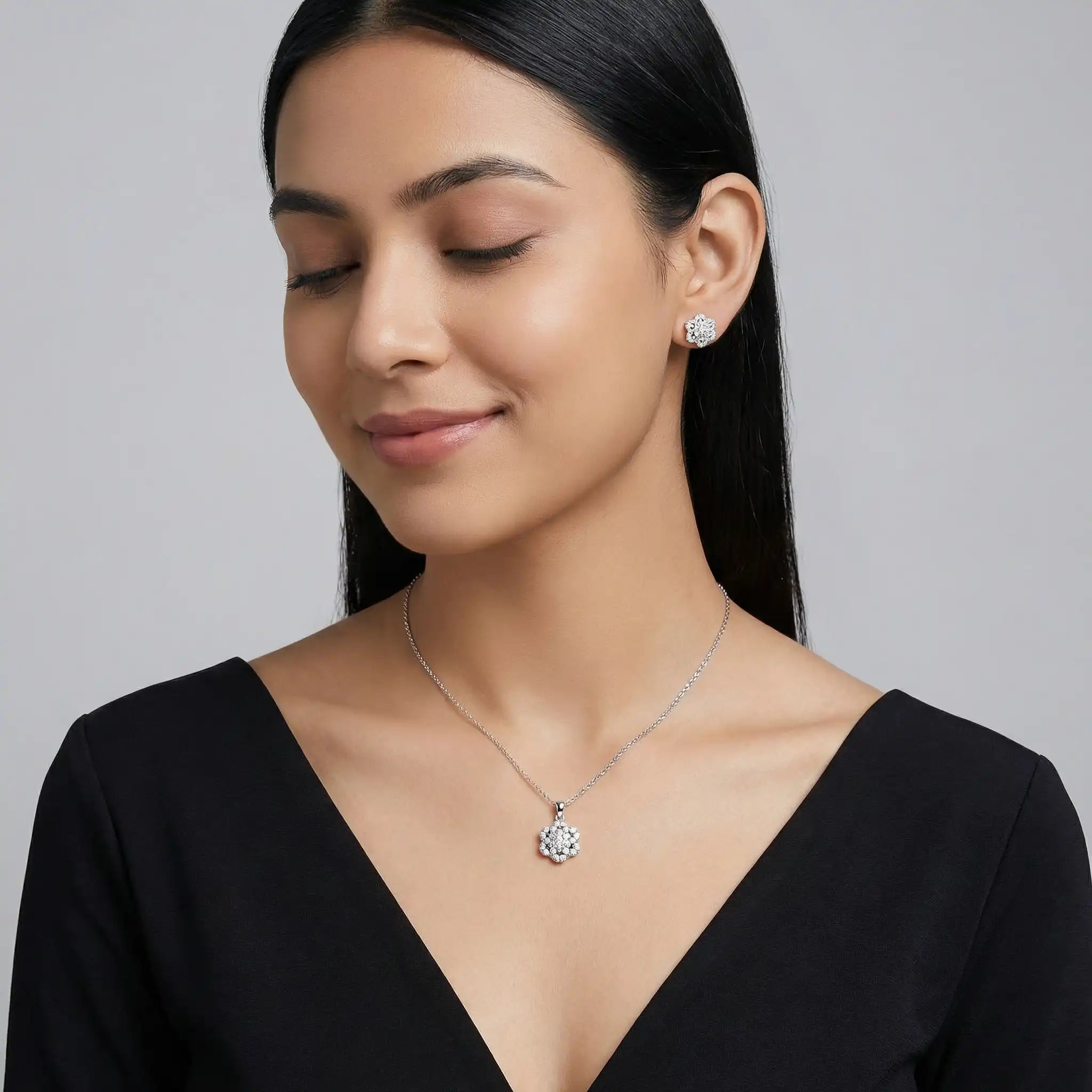 Elara Bloom Pendant Set