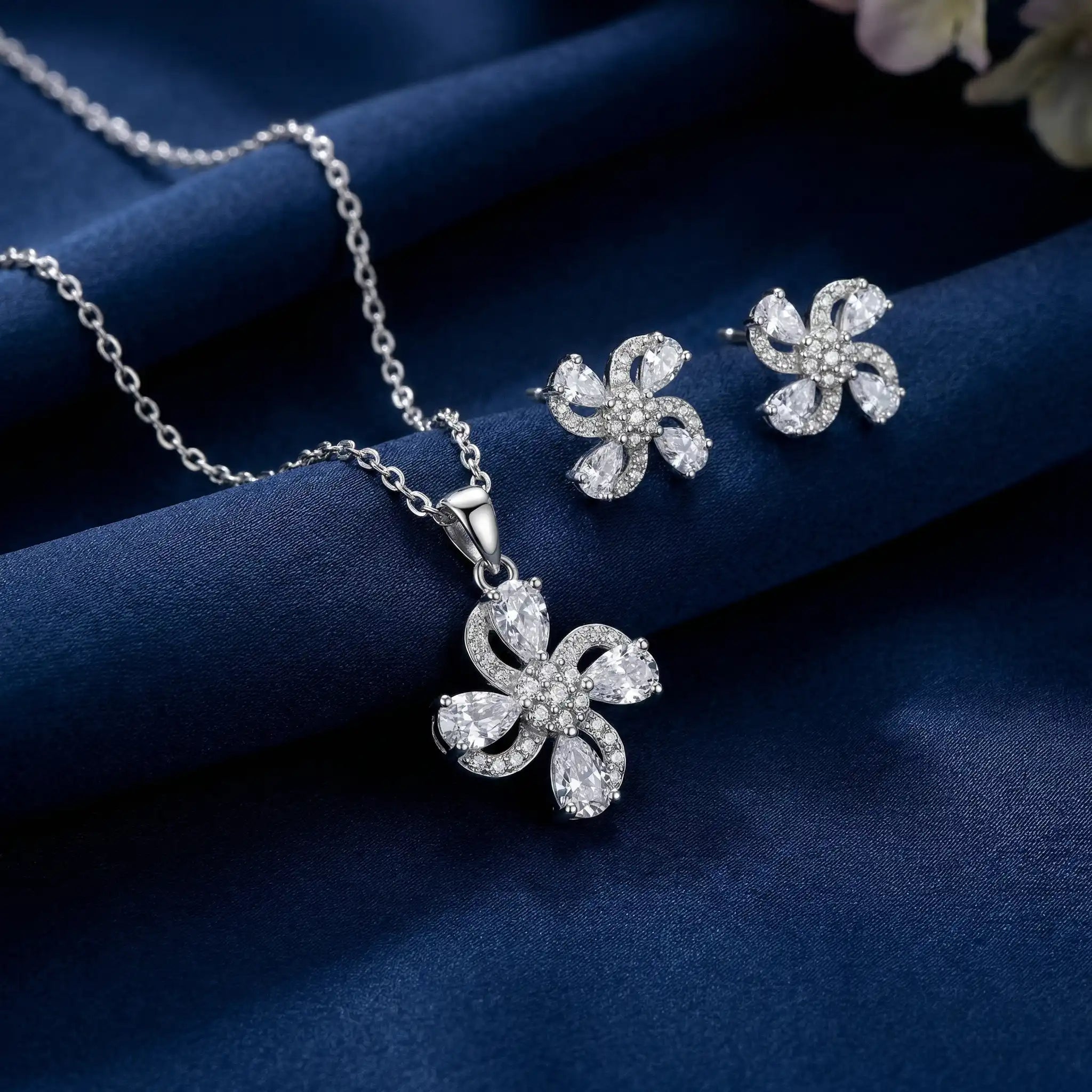 Serena Petal Pendant Set